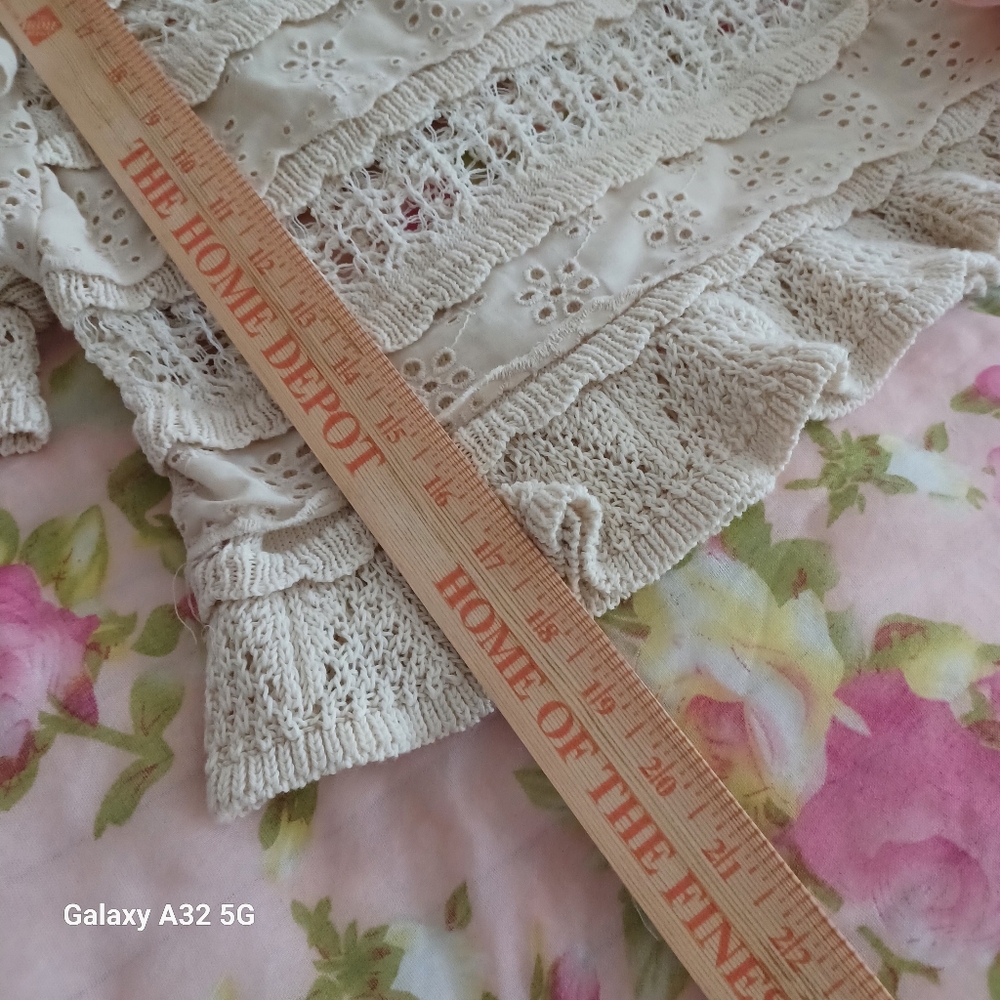 Zara Cream Crochet Ruffle Top - Picture 8 of 11